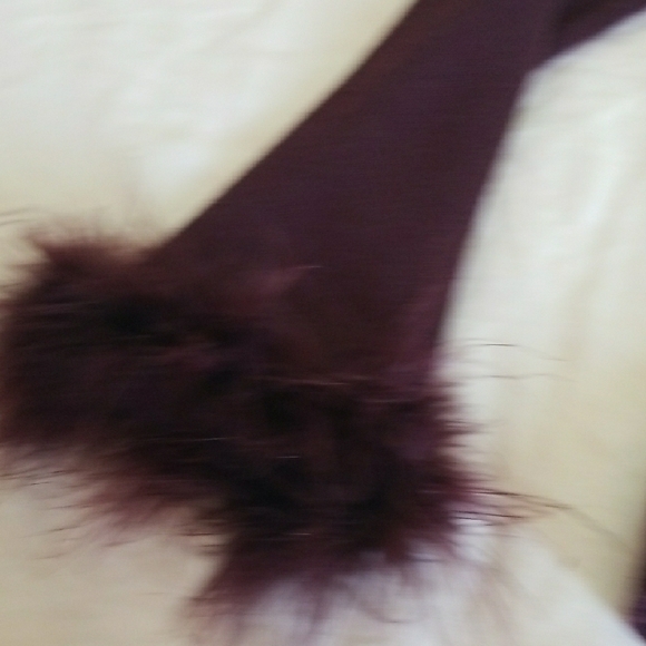 April Cornell Plum Cardigan with Faux Fur Trim - Picture 5 of 8